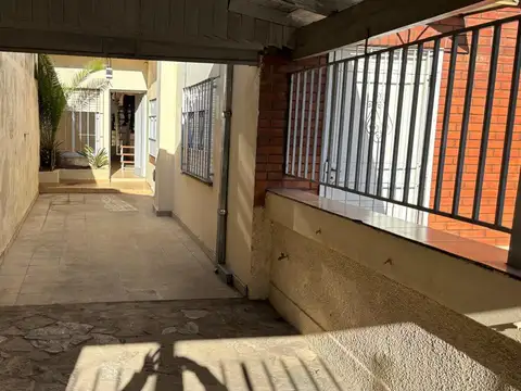 Duplex 3 amb con entrada de auto!