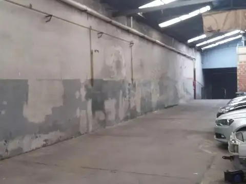 Galpon en Venta en Lanús Este, USD 220.000
