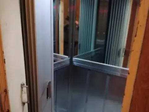 Avenida La Plata 300, Piso 8