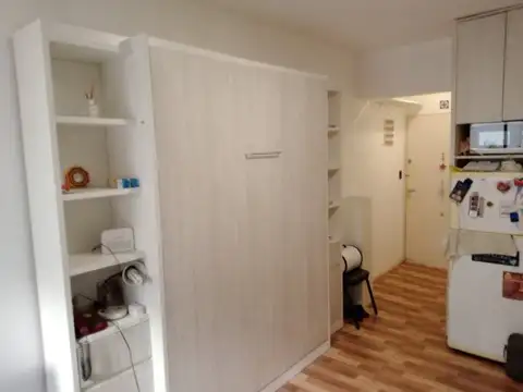 MONOAMBIENTE EN AV. LA PLATA 303 PISO 8 CABALLITO