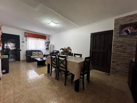 Casa en Venta en Los Hornos, USD 80.000