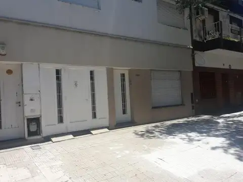 COLON AL 2500 - VENTA DE CASA 2 DORMITORIOS EN ROSARIO