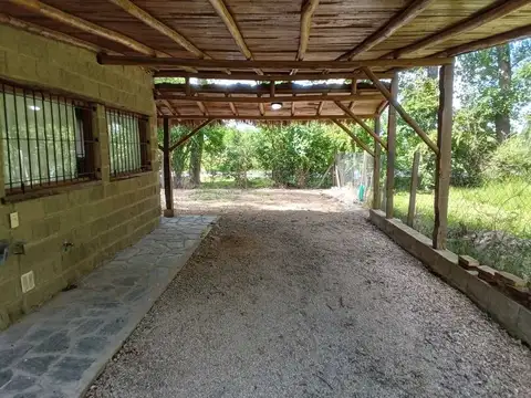 Casa 4 ambientes con 1 baño