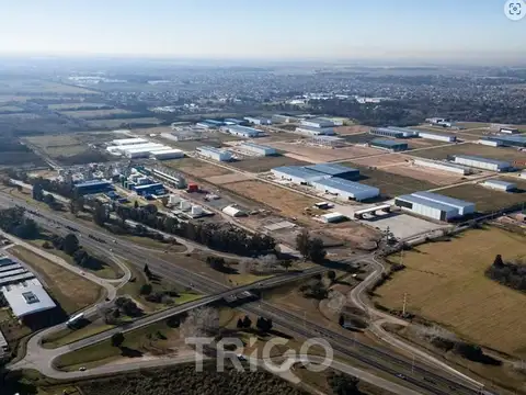 Terreno industrial en venta 33.400 metros apto 23.000 metros cubiertos en Polo industrial Ezeiza