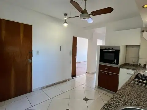Departamento en Venta en Azcuenaga, USD 85.000