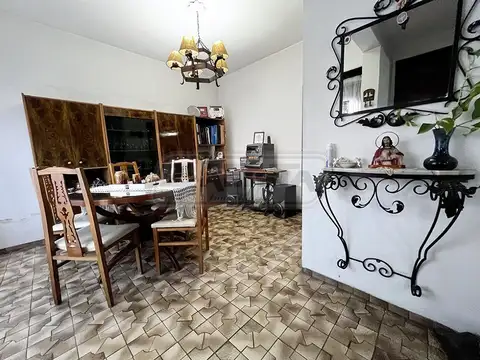 Depto Tipo Casa en Venta de 4 dormitorios