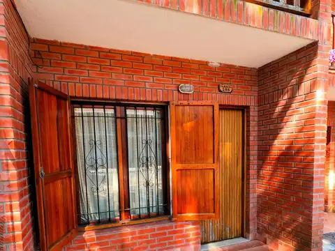 Depto Tipo Casa en Venta de 3 dormitorios