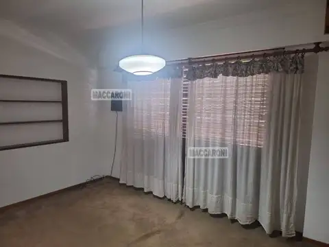 Casa en Venta en Mataderos, USD 300.000