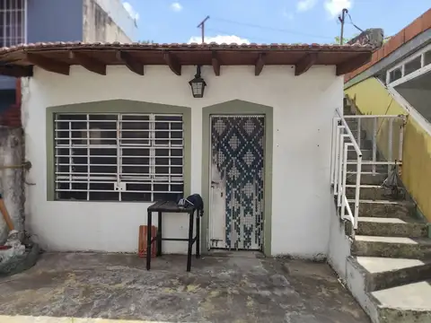 Casa en Venta en Barrio Manzanares, USD 60.000