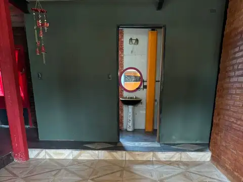 Casa en Alquiler en Barrio Matheu, $ 450.000