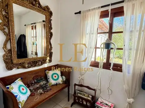 Casa 5 ambientes con 3 baños