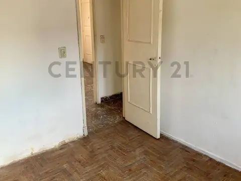 Oficina 3 ambientes con 1 baño