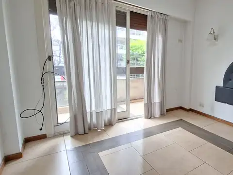 4 AMB CON DEPENDENCIA - BAÑO COMPLETO Y TOILETTE - BALCON - AL FRENTE