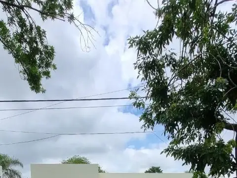Laprida 100