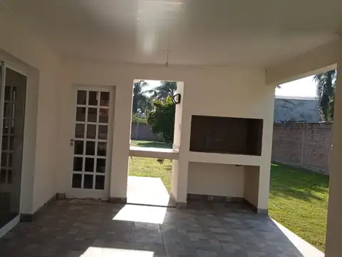 VENTA CASA EN LLAMBI CAMPBELL.-
