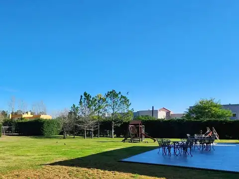 Terreno en Venta de 674,0 m2