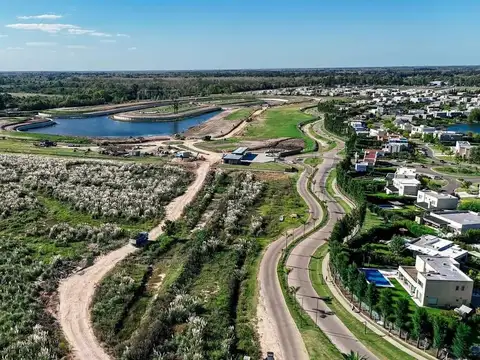 Terreno en Venta 16  mts Fondo