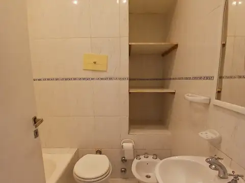 Avenida Montes De Oca 800, Piso 7
