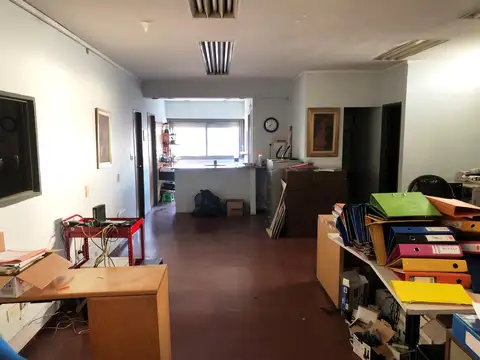 Galpon en Venta 71  mts Fondo