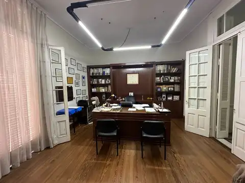 Hipólito Irigoyen 2500