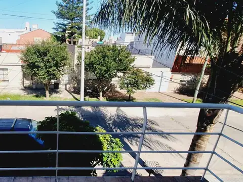 Depto Tipo Casa en Venta 17 años