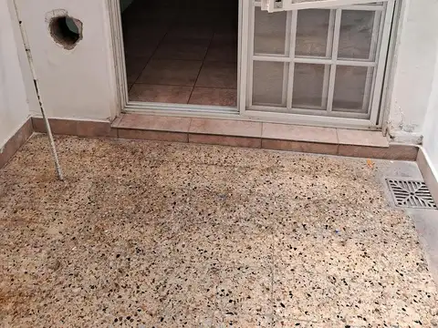 Depto Tipo Casa en Alquiler al Noreste