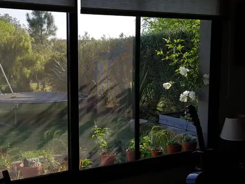 Casa en Alquiler Temporal con 1 cochera