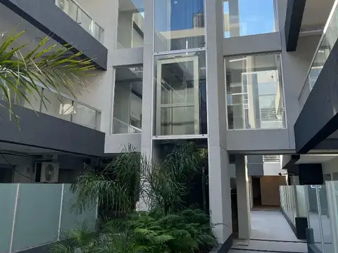 Adrogue Depto 1 ambiente en venta c/cochera