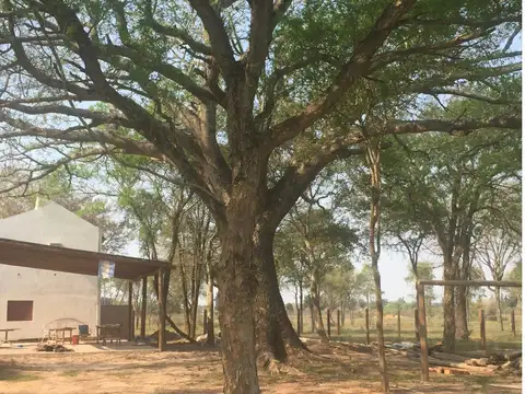 Sobre Acceso A Colonia Benitez