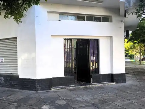 Local en Venta 66 años