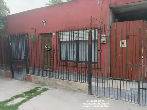 Mariano Moreno 800