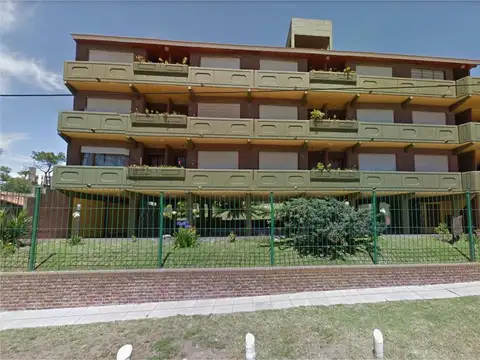 Departamento - Venta - Villa Gesell - 3 Ambientes - Cochera Semi Cubierta