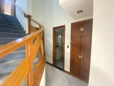 Casa en Alquiler de 4 dormitorios