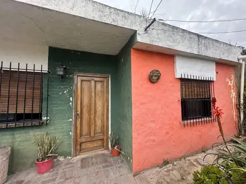 ALQUILER CASA CON DOS HABITACIONES