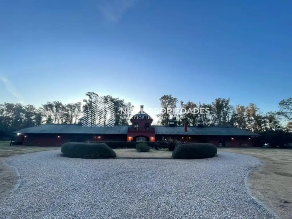 Terreno - 1.500  m² Total | Bueno