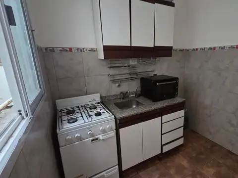 VENTA DEPARTAMENTO 2 AMBIENTES FLORES