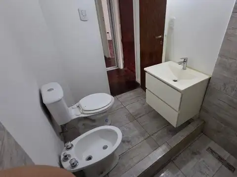 VENTA DEPARTAMENTO 2 AMBIENTES FLORES