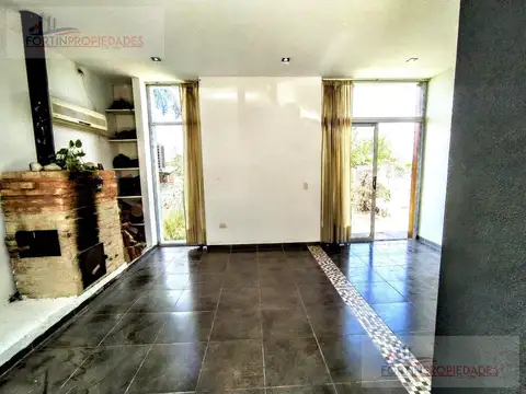 Venta Casa - Villa Parque Sicardi Calle 665 y 14 APTO BANCO