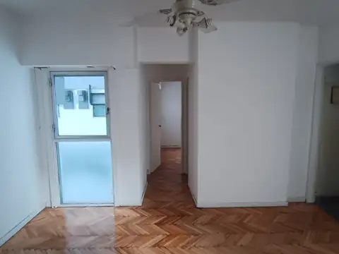 Avenida San Juan 1900, Piso 3