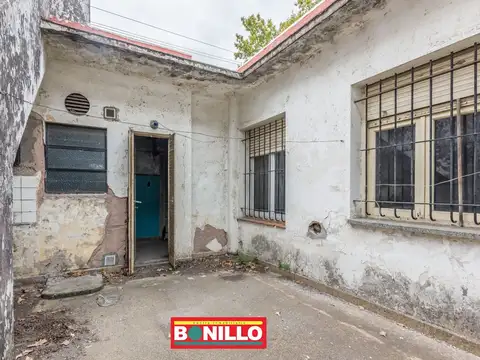 Depto Tipo Casa en Venta en Villa Pueyrredon, USD 160.000