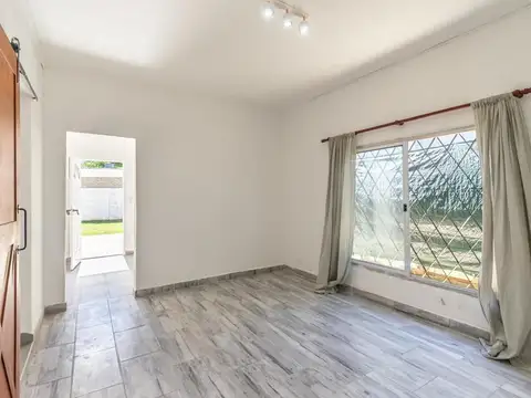 Casa 6 ambientes con 3 baños