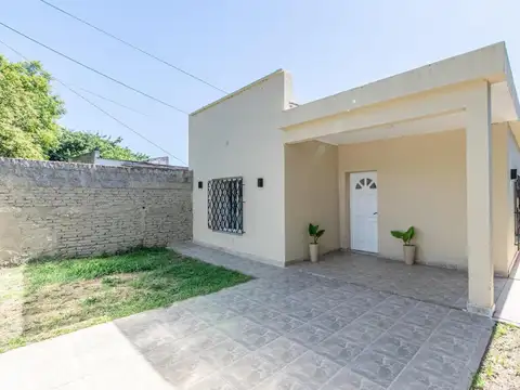 VENTA. Casa en lote propio ideal dos familias