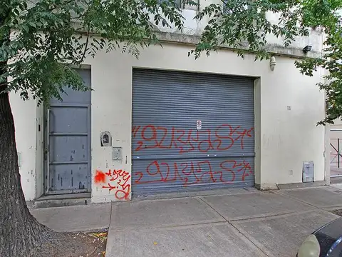 Terreno para 1414 m2 en el corazon de Almagro, acepta un mix entre metros y efectivo.