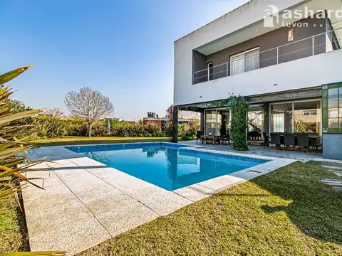 Casa en Venta en El Cantón - Barrio Golf, Countries y Barrios Cerrados en Escobar