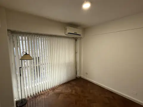 Oficina en Microcentro