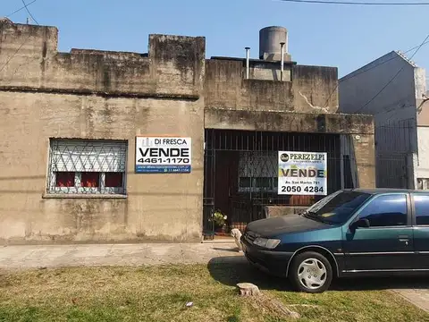 CASA 3 AMB. CON DEPTO. EN DUPLEX  2 AMB. Y SOBRE LOTE 10x40M