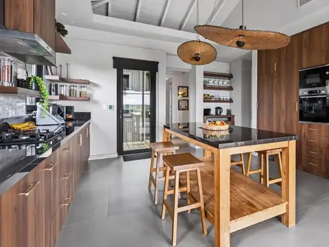 Casa en Alquiler al Norte