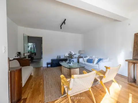 Avenida Sarmiento 2500