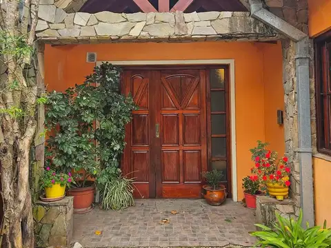 Av. Tucumán al 1700