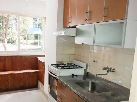 SANTA FE 888 - 1er PISO  - ALQUILER -